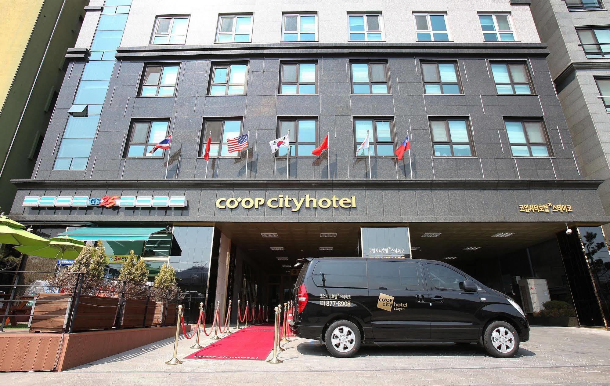 Coop City Hotel Oryu Station Seul Esterno foto