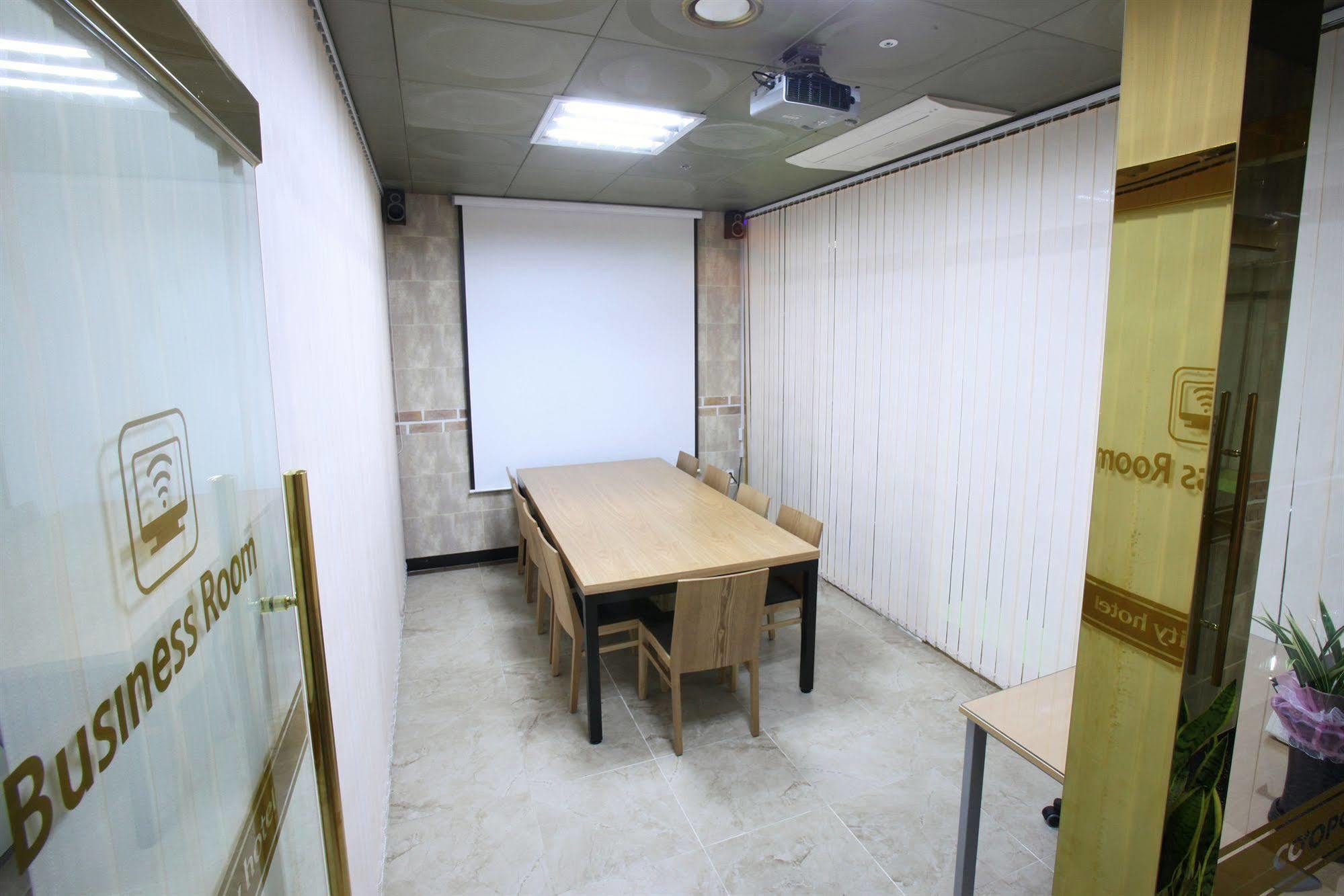 Coop City Hotel Oryu Station Seul Esterno foto