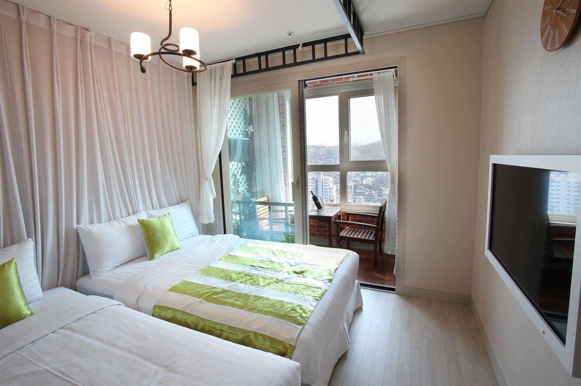 Coop City Hotel Oryu Station Seul Esterno foto